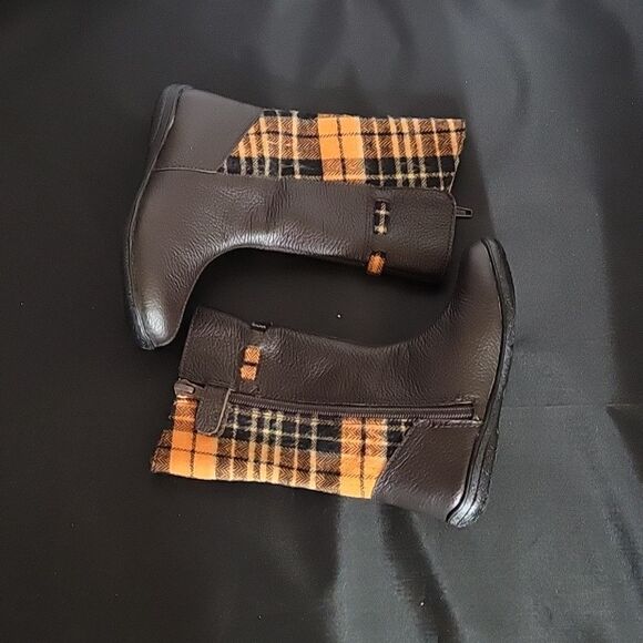 BRAND NEW UMI ROUND TOE ZIPPER CLOSURE TODDLERS BOOT - Picture 7 of 13